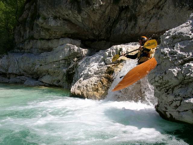 Mehr über den Artikel erfahren Raccolana – another emerald gem in Slovenia