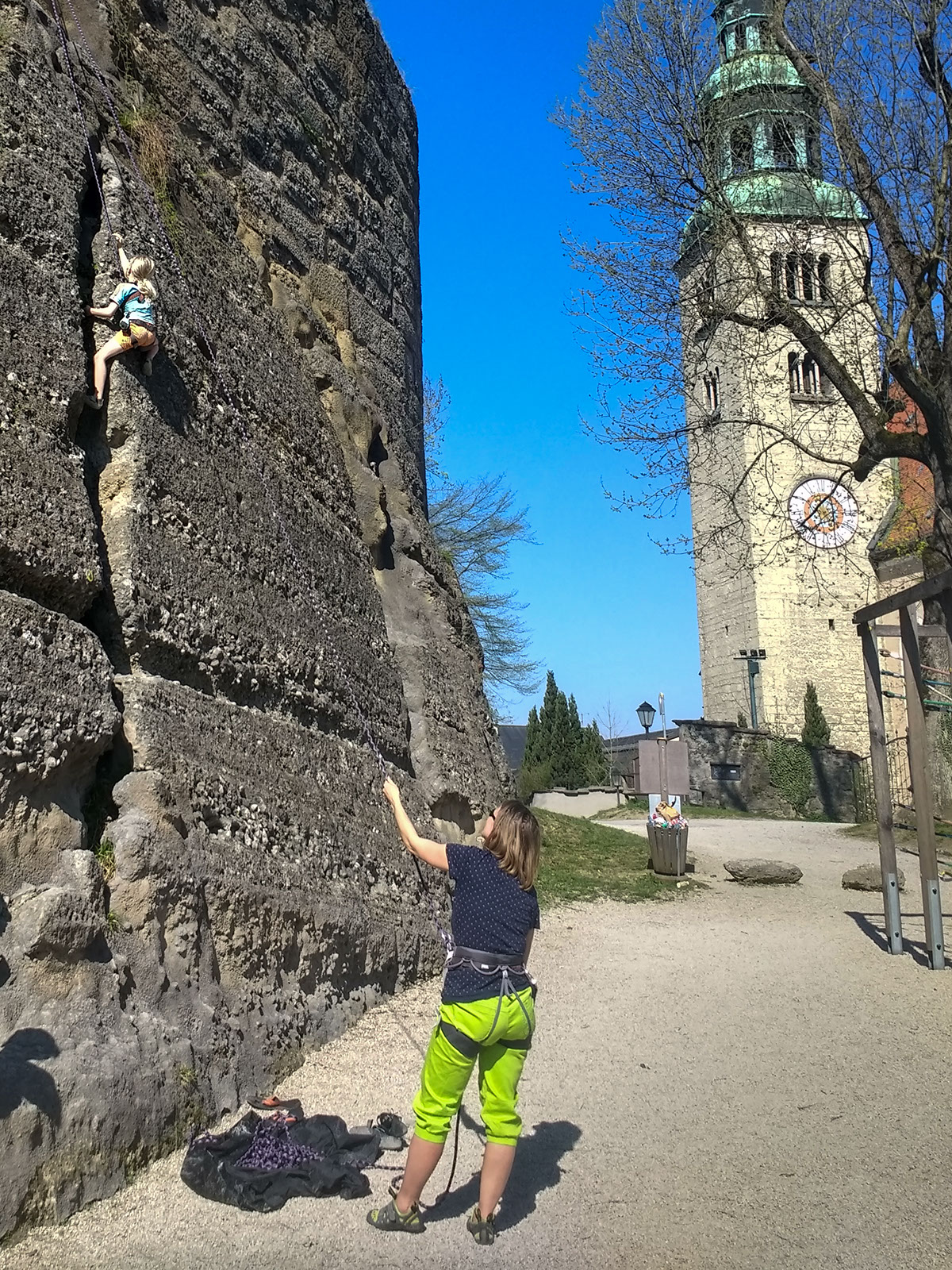 Nino in der ersten 5er