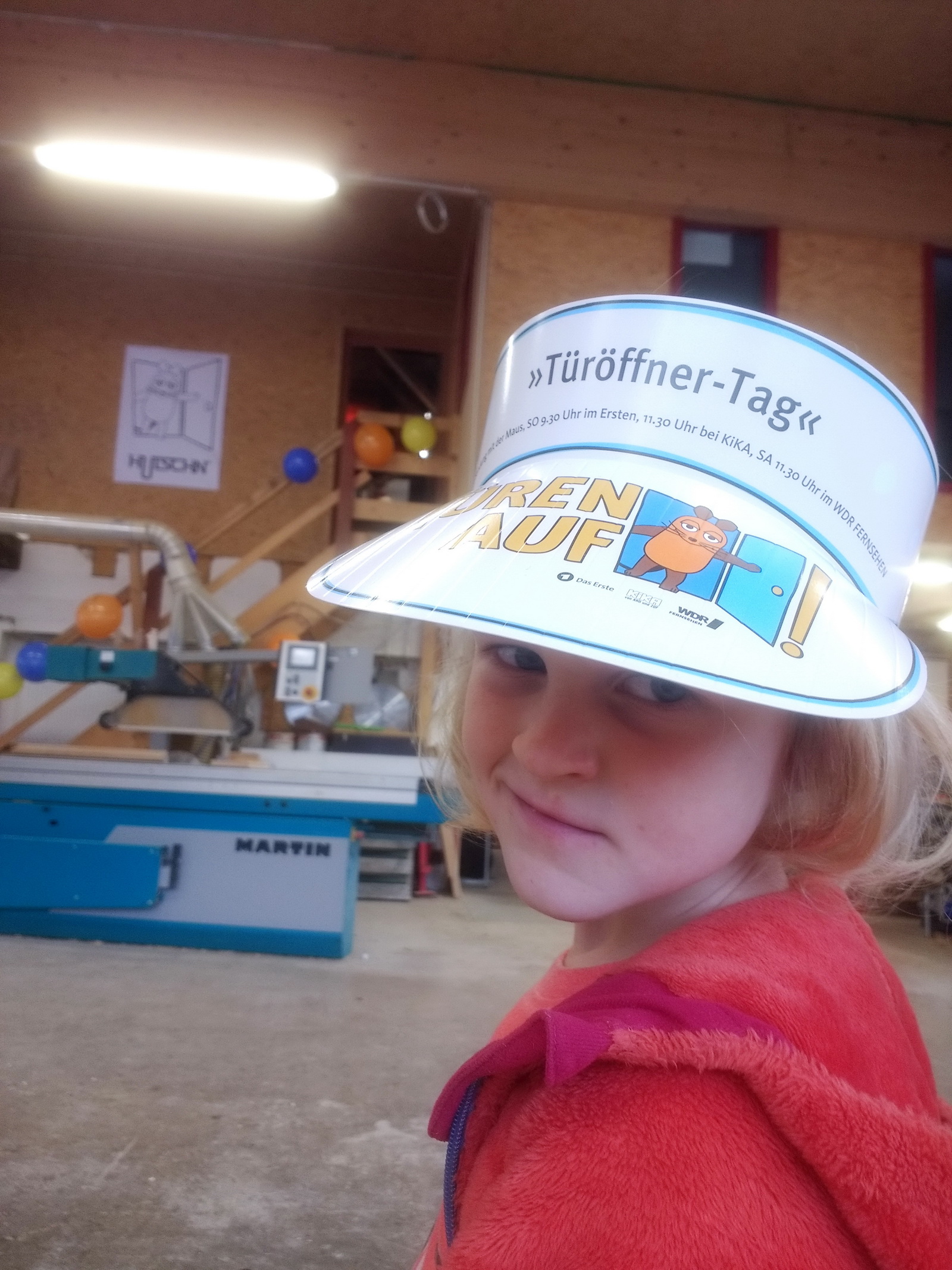 Yanni ist bereit für den Türöffner-Tag